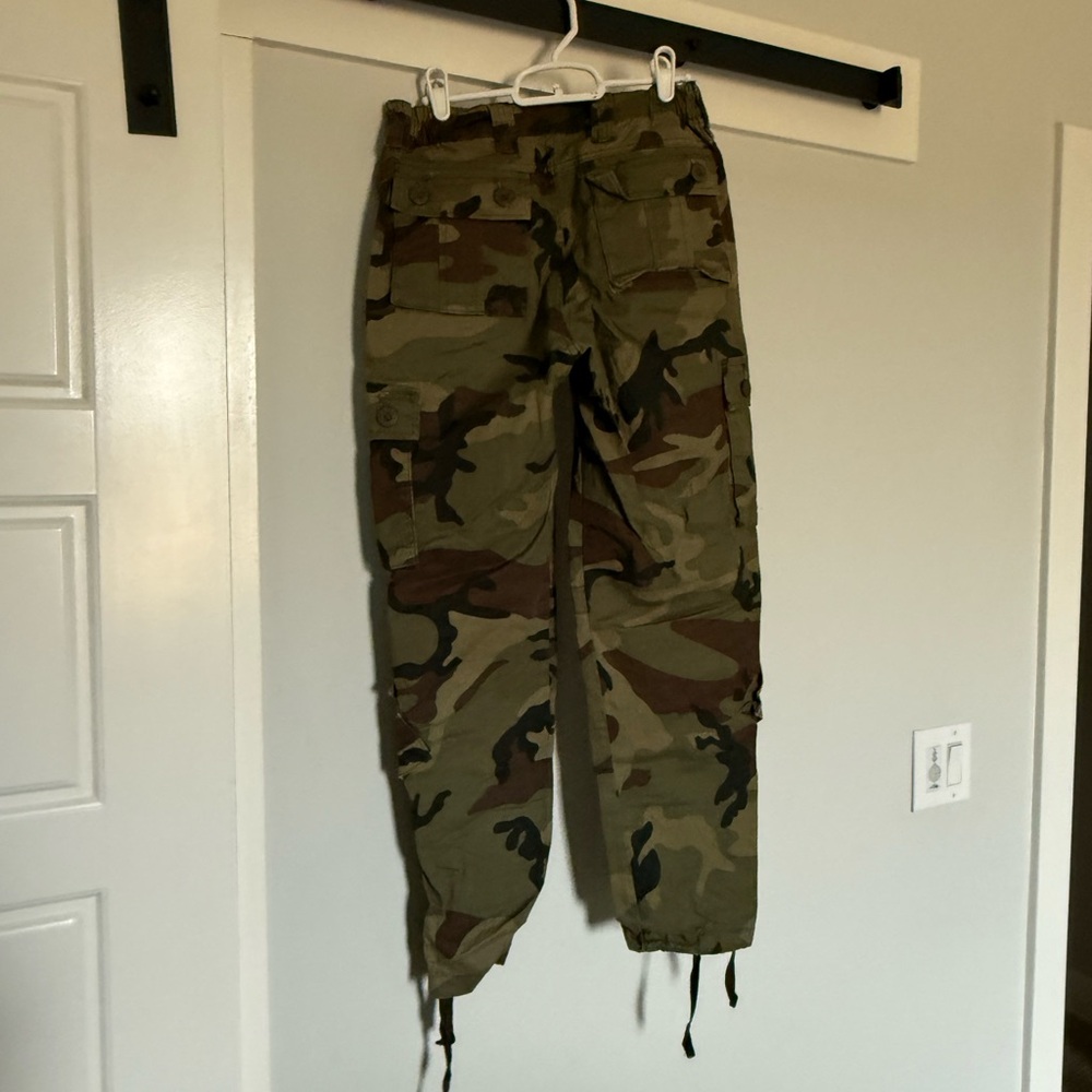 Women’s Camouflage Cargo Pants